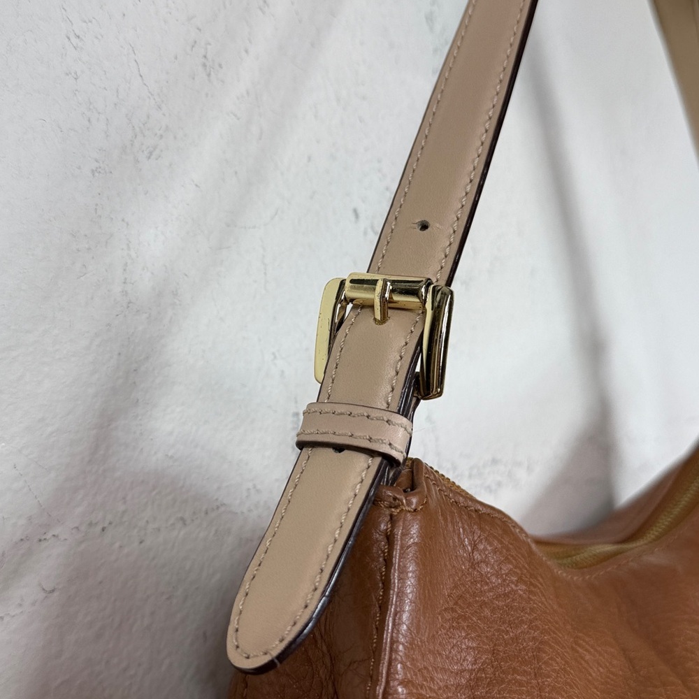 (H0) Michael Kors Brown Leather Handbag - Picture 4 of 16